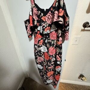 Rachel Roy Shoulder Floral Dress in Black and Pink